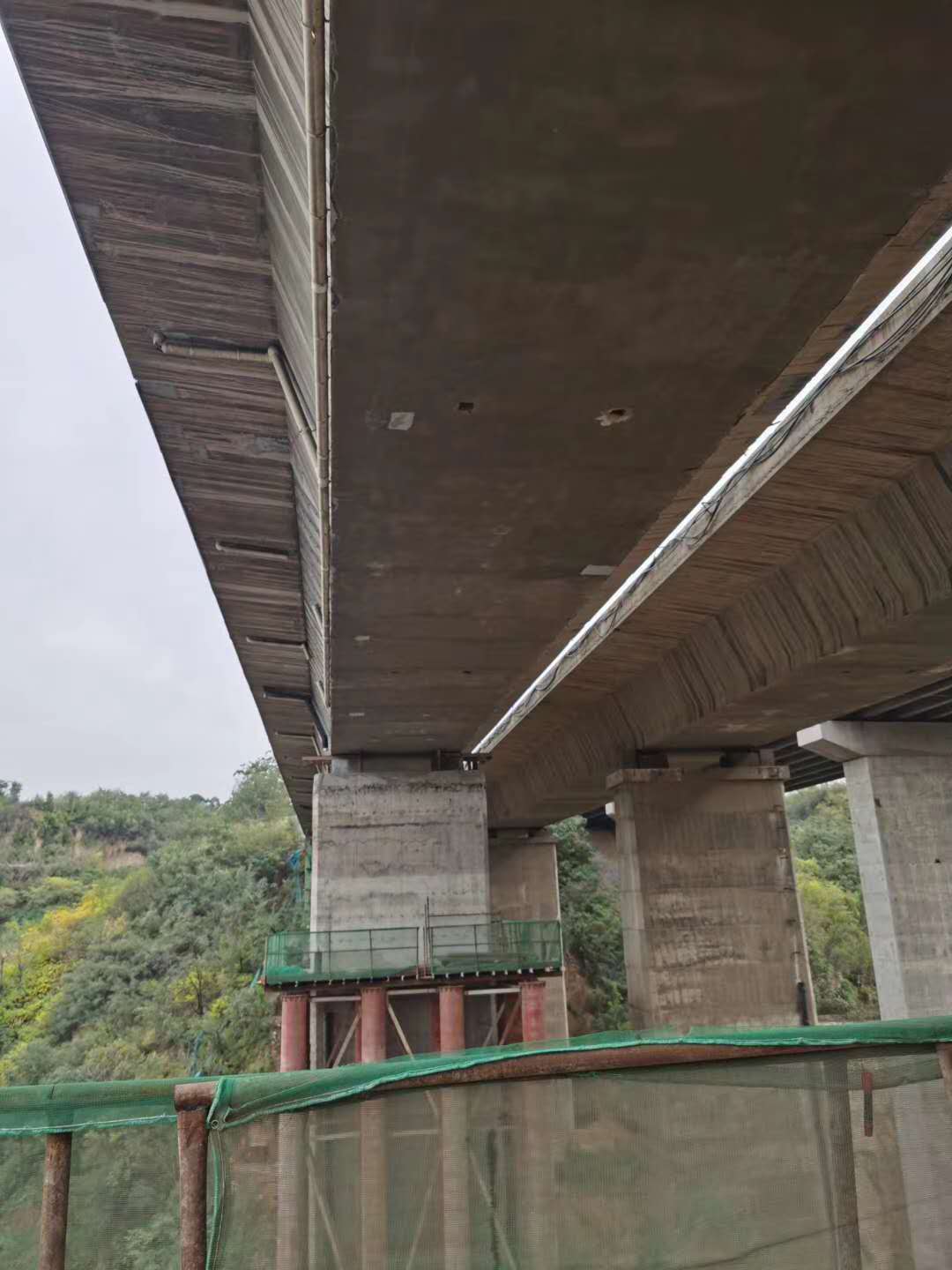 金华桥梁加固前制定可行设计方案图并用对施工方法